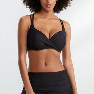 Black Bikini Top. 36I.